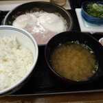 吉野家 - Wハムエッグ納豆朝定食514円税込ですってぇ〜♪