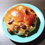 ペンギン ベーカリーカフェ - 豆パン