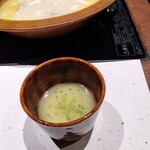 博多水炊き・鶏すき鍋 西新初喜 - 