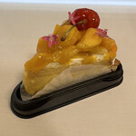SWEETS MAGIC Lab. - マンゴーパインタルト