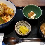 天ぷら 天寅 - お野菜の天丼