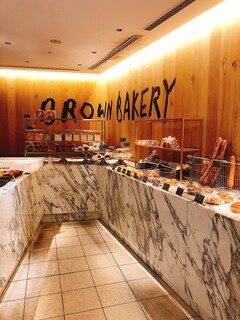 BROWN BAKERY CAFE BAR - 