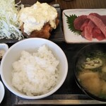 わ楽 - マグロ切り落しとチキン南蛮定食1200円