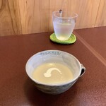 ジャム cafe 可鈴 - 【週替りランチ(1,050円)のスープ】今日は空豆の冷製スープ