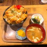 蔵八 - カツ丼