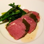 レストラン・セン - 桜の葉で包んだプレミアム仔羊のロースト　温野菜と共に