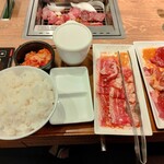 Yakiniku Raiku - 