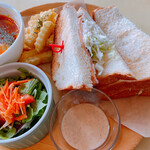 sandwich cafe うみねこ - 