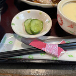 ばんこ　YASUE - お箸もひと工夫