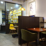 昭和堂Q - 店内