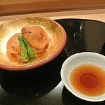 日本料理　百屋 - 山芋とホタルイカの素揚げ