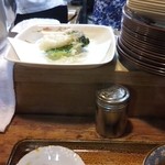 天ぷら しんどう - 生姜、大葉、パセリ