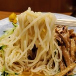 中華そば 共楽 - 麺はツルツル