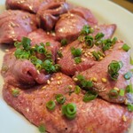 タンとタン焼肉いわしげ - 