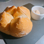 Tommy Bahama Restaurant, Bar & Store - bread