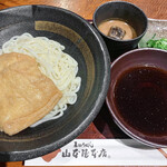 山本屋本店 - 冷やしきつねつけうどん