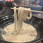 TsuruTonTan Udon Noodle Brasserie - TRUFFLE & CRAB CREAM UDON $20