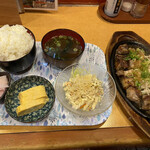 酔虎伝 - サイコロステーキ定食900円（ご飯大盛り）