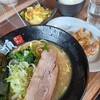 豚骨ラーメン頂