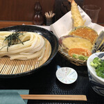 本場讃岐うどん 麺工房 笑門 - 