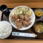 Kicchin Ibuki - 唐揚げ定食 850円(税込み) ご飯大盛り無料