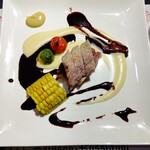 とらぬ狸 - ビゴール豚の炭火焼　じゃが芋のピューレと赤ワインソース