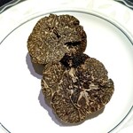 とらぬ狸 - 天然ヒラメのポアレのソース素材