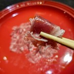 とらぬ狸 - イベリビゴール豚の炭火焼　じゃが芋のピューレと赤ワインソースコ豚デベージョータ60か月生ハム