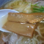 ワンタンメンの満月 - メンマ