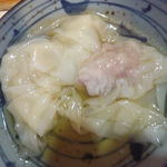 ワンタンメンの満月 - ワンタン