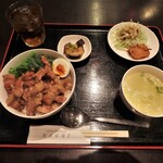 Chinese Restaurant HACHI - ルーローハン定食