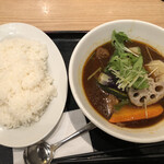 北海道チューボー - ごろごろ野菜にボリューム満点のライス