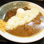 華麗なるカレー - あいがけ(980円) チキンカレー+キーマ