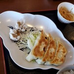 大番 - 餃子にシュウマイ。