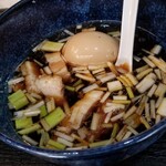 塩そば専門店 桑ばら - 昆布ジュレとトマトの冷やしつけそば