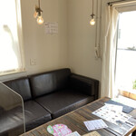 カフェコトゴト - ソファ席でゆっくり