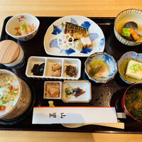 日本料理 山里 - 和朝食