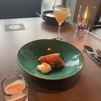 スミレオオサカ - 