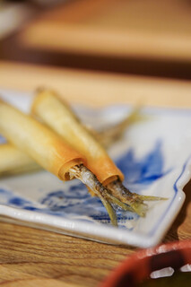 即今料理 仁 - 琵琶湖香魚（びはこあゆ）"春捲（はるまき）"