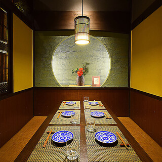 【個室席完備！】落ち着いた大人なプライベート空間…♪