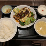 福満苑 鼓楼 - 回鍋肉定食