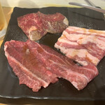 お肉一枚売りの焼肉店 焼肉とどろき - ◆ 焼肉ランチS  ¥1,300
            （ハラミ、豚カルビ、ほほ肉）