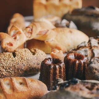 SCHOOL BUS COFFEE BAKERS_0