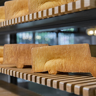 SCHOOL BUS COFFEE BAKERS_1