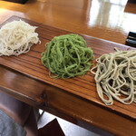 Ikeya - 右から田舎蕎麦・茶蕎麦・晒しな蕎麦