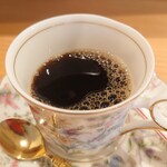 お料理ひろせ - 器も和食屋らしからぬ(笑)、お洒落なもの。