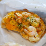 ほっぺパン - 海老とドライトマトのタルティーヌ