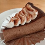 焼き菓子 アンテナ - バスクチーズケーキショコラ