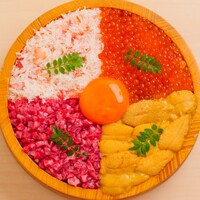究極のちかみつ飯　〜雲丹・蟹・和牛・いくら〜　各コースでUPチャージでのご提供可能です。