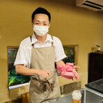 京天神 野口 - ◎フィレ肉を串刺しにして炭火で焼いて行く！